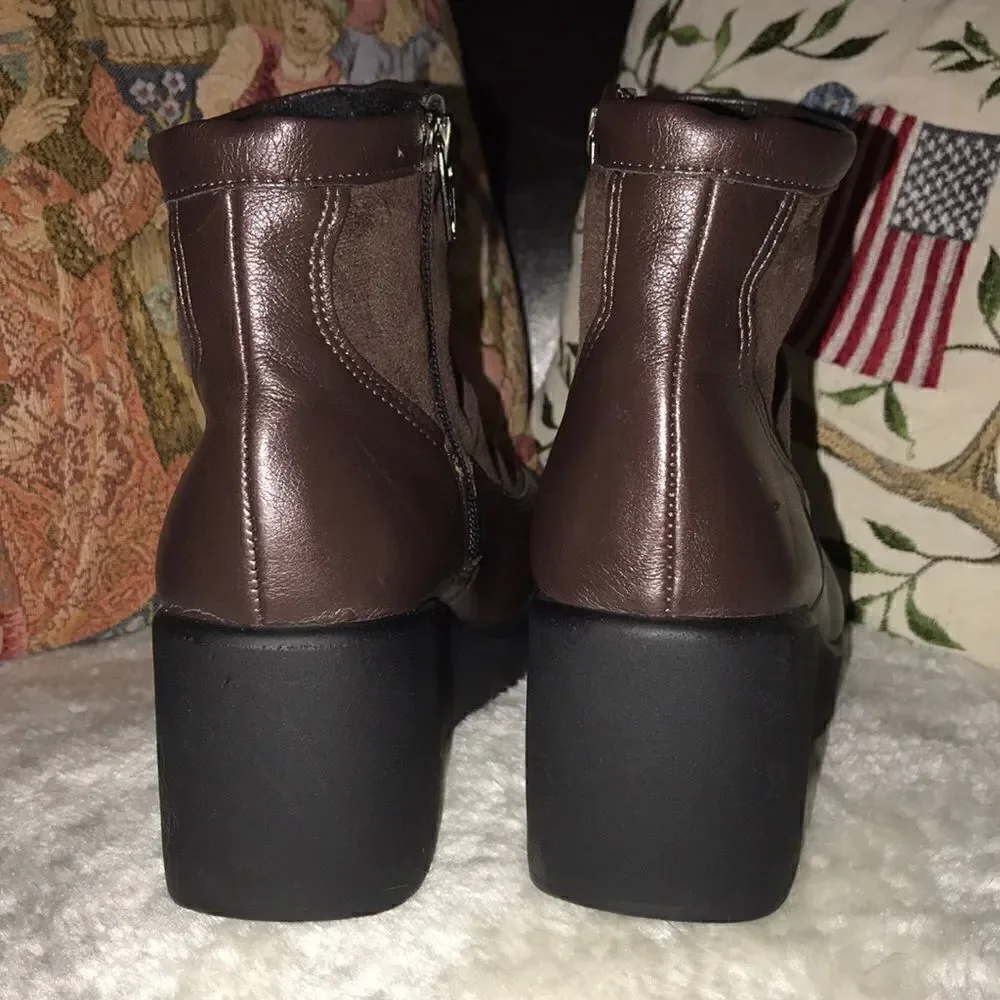 N'S Mode | Women's Side Zip Ankle Bootie Size 7